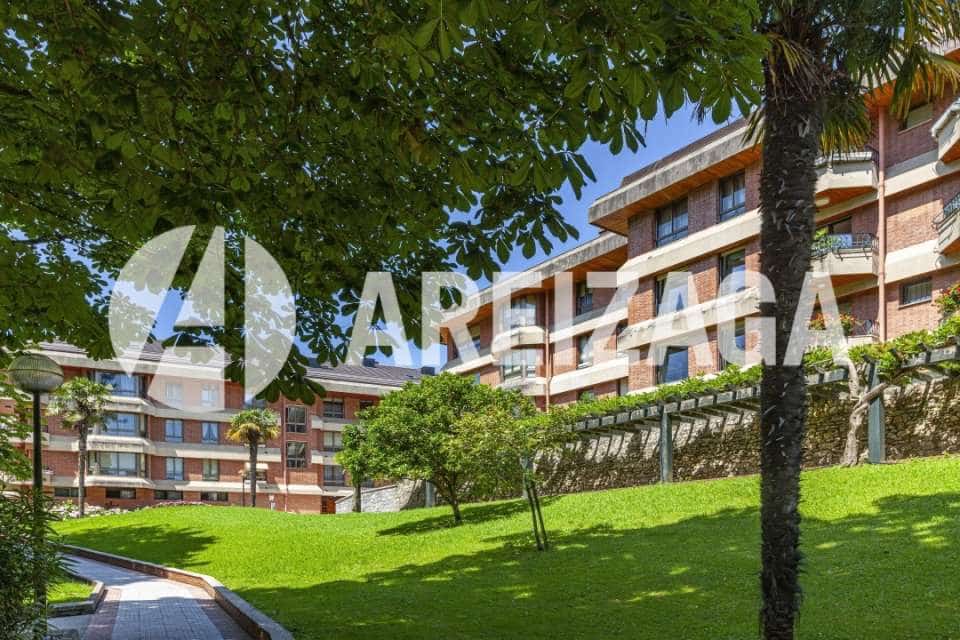 3 soveværelse Lejlighed til salg i Donostia-San Sebastian med swimmingpool - € 3.400.000 (Ref: 9105828)