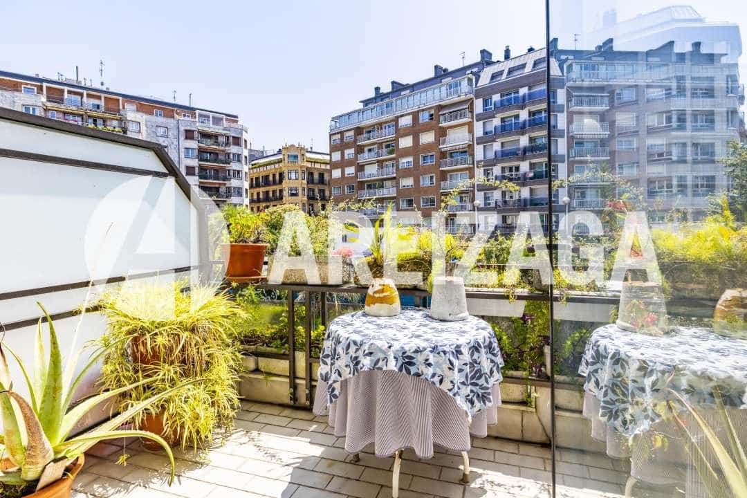4 soverom Leilighet til salgs i Donostia-San Sebastian - € 3 200 000 (Ref: 9115557)