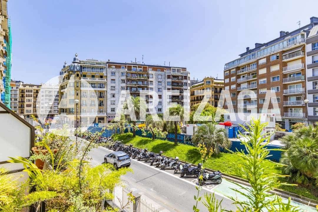 4 soverom Leilighet til salgs i Donostia-San Sebastian - € 3 200 000 (Ref: 9115557)