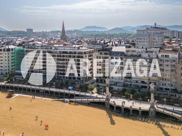 4 sovrum Lägenhet till salu i Donostia-San Sebastián - 3 200 000 € (Ref: 9115557)