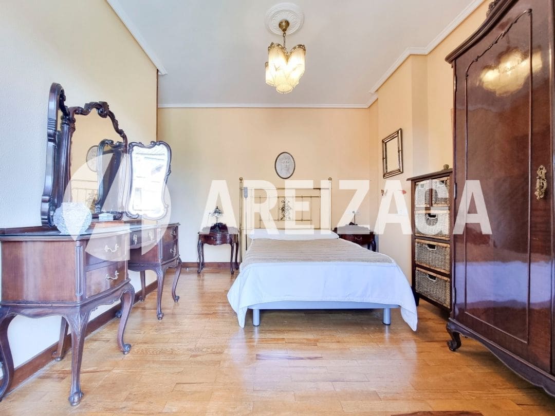 3 sovrum Lägenhet till salu i Donostia-San Sebastian - 595 000 € (Ref: 9127536)