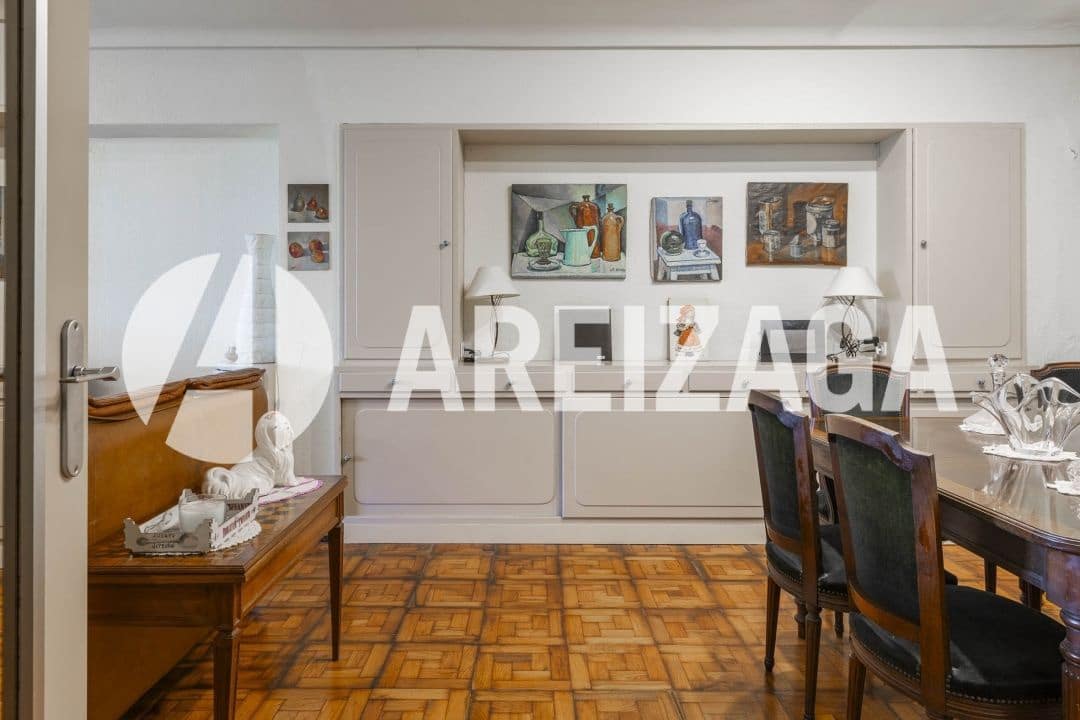 7 soveværelse Byhus til salg i Donostia-San Sebastian med swimmingpool - € 1.200.000 (Ref: 9148719)