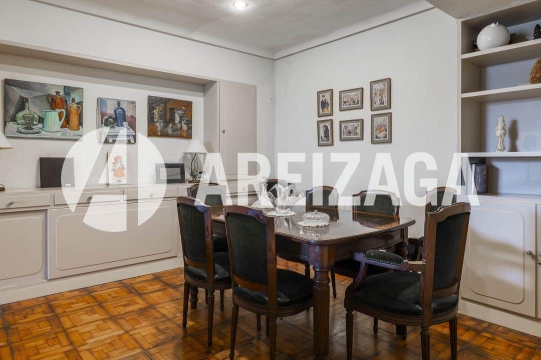 7 soveværelse Byhus til salg i Donostia-San Sebastian med swimmingpool - € 1.200.000 (Ref: 9148719)