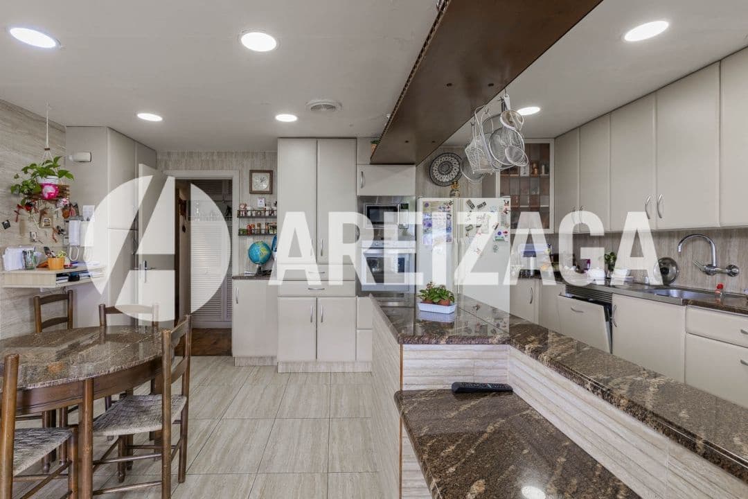 7 soveværelse Byhus til salg i Donostia-San Sebastian med swimmingpool - € 1.200.000 (Ref: 9148719)