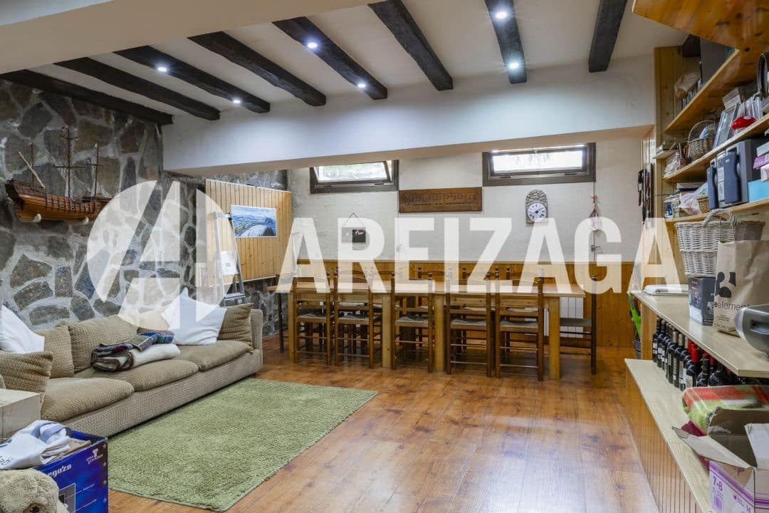 7 soveværelse Byhus til salg i Donostia-San Sebastian med swimmingpool - € 1.200.000 (Ref: 9148719)