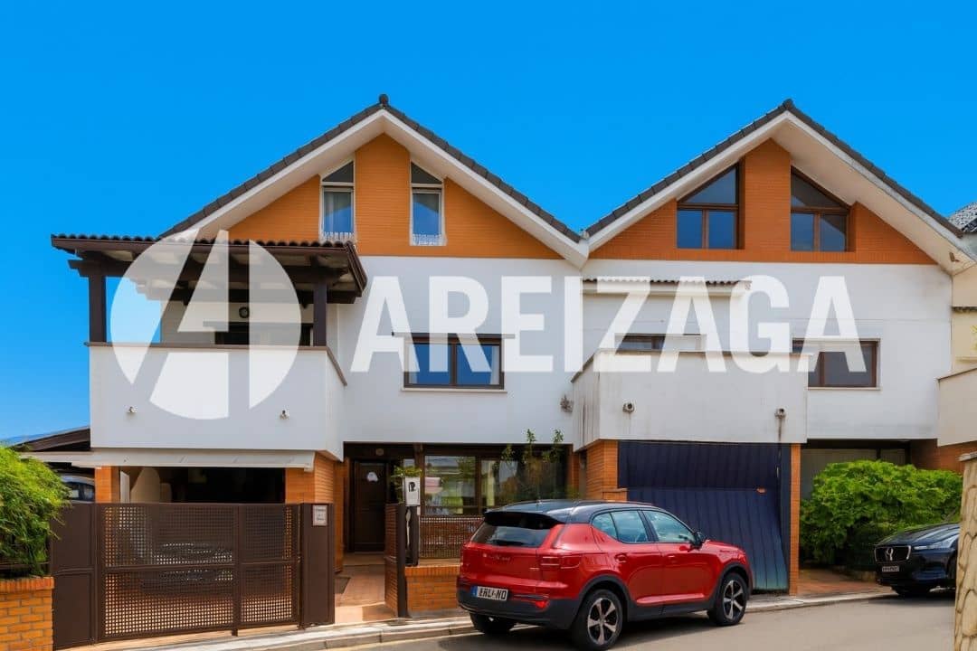 7 soveværelse Byhus til salg i Donostia-San Sebastian med swimmingpool - € 1.200.000 (Ref: 9148719)