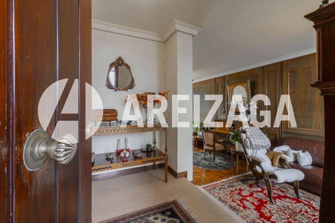 7 soveværelse Byhus til salg i Donostia-San Sebastian med swimmingpool - € 1.200.000 (Ref: 9148719)