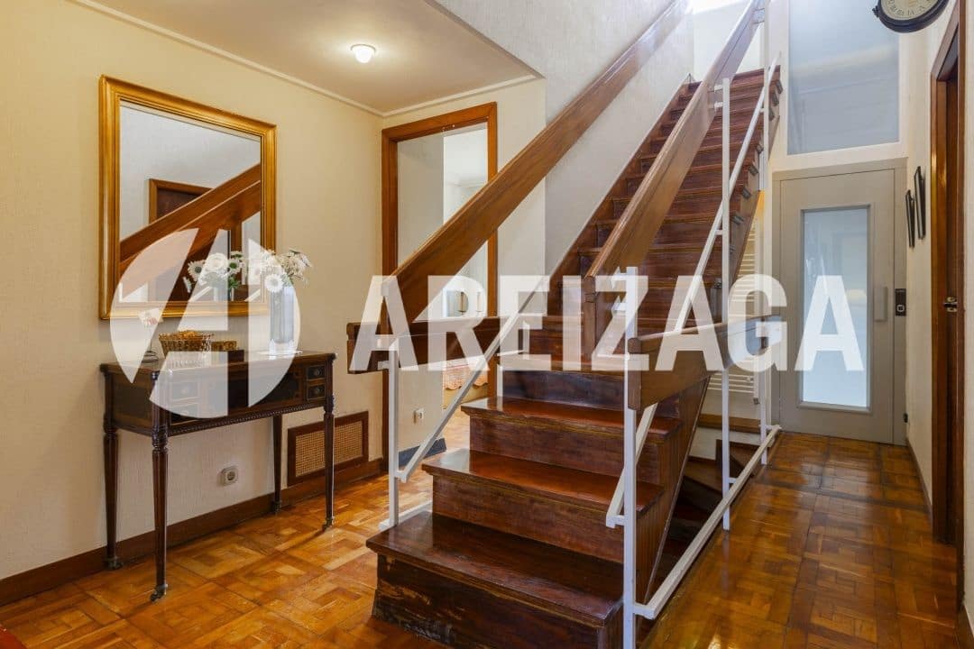 7 soveværelse Byhus til salg i Donostia-San Sebastian med swimmingpool - € 1.200.000 (Ref: 9148719)