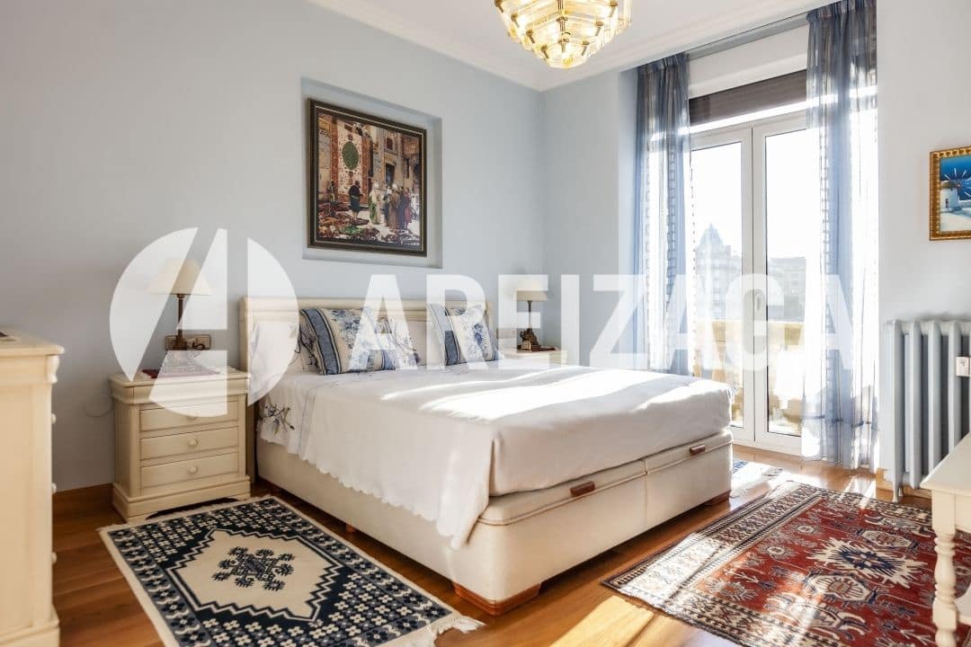 3 sypialnia Mieszkanie na sprzedaż w Donostia-San Sebastian - 1 600 000 € (Ref: 9186533)