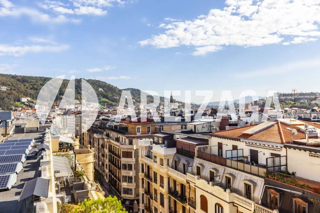 3 sypialnia Mieszkanie na sprzedaż w Donostia-San Sebastian - 1 600 000 € (Ref: 9186533)