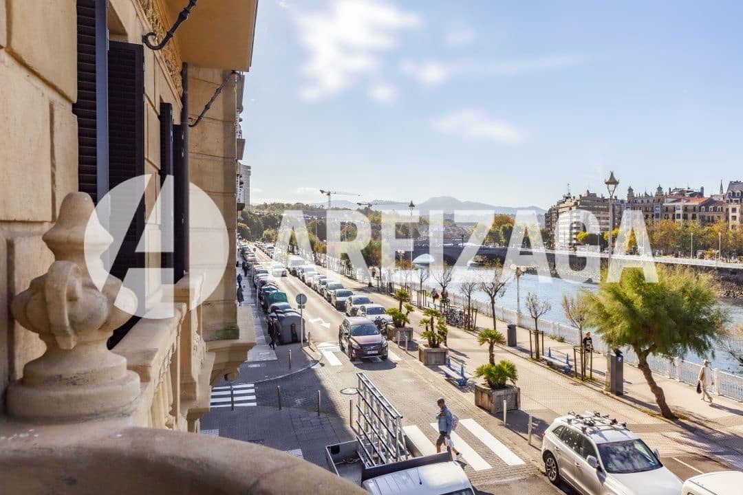 3 sypialnia Mieszkanie na sprzedaż w Donostia-San Sebastian - 1 600 000 € (Ref: 9186533)