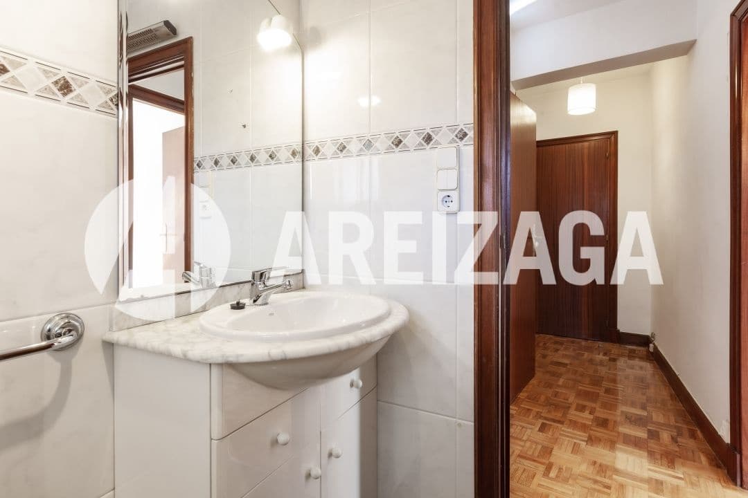 3 sypialnia Mieszkanie na sprzedaż w Donostia-San Sebastian - 610 000 € (Ref: 9205660)