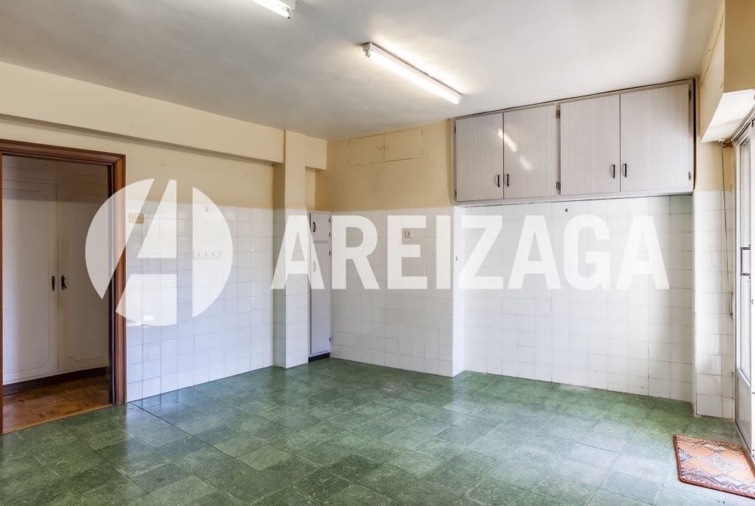 3 sypialnia Mieszkanie na sprzedaż w Donostia-San Sebastian - 610 000 € (Ref: 9205660)