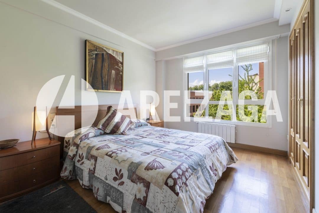 3 bedroom Flat for sale in Donostia-San Sebastian - € 1,250,000 (Ref: 9206109)