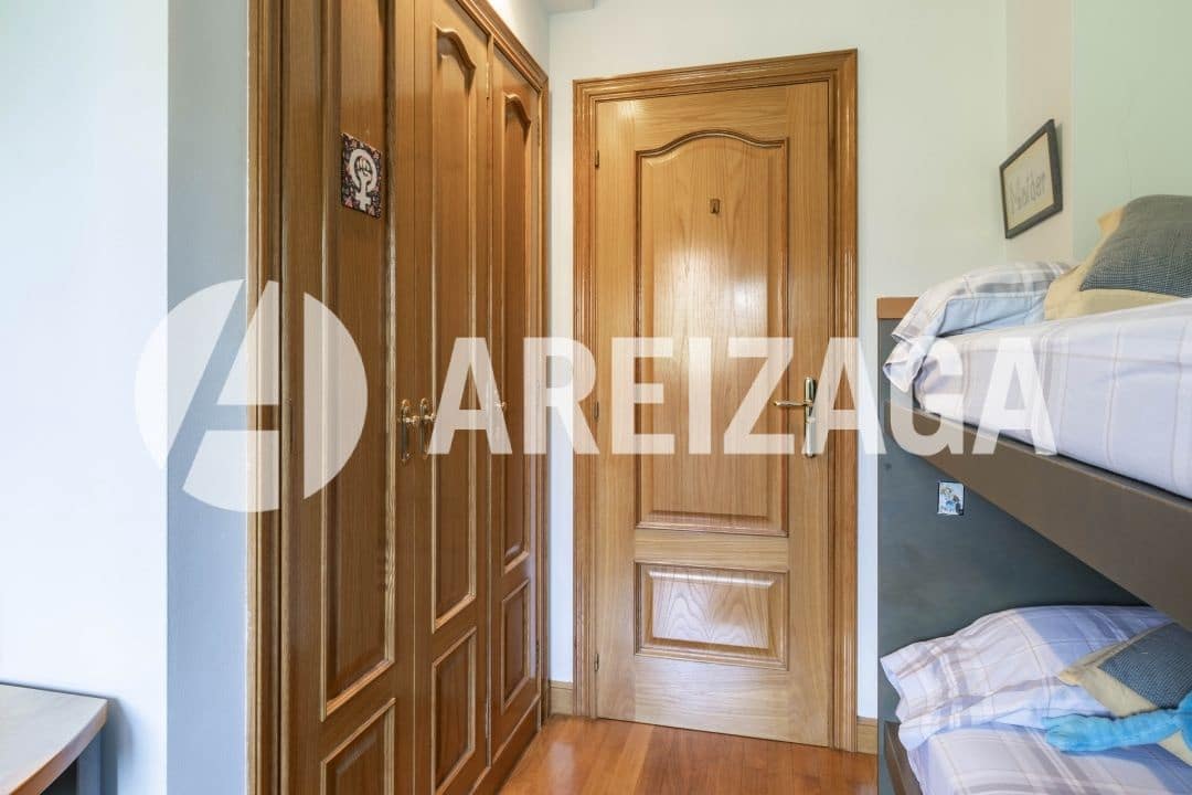 3 bedroom Flat for sale in Donostia-San Sebastian - € 1,250,000 (Ref: 9206109)