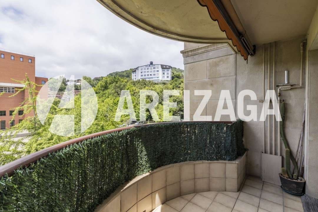 3 bedroom Flat for sale in Donostia-San Sebastian - € 1,250,000 (Ref: 9206109)