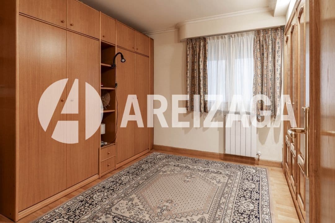 3 bedroom Flat for sale in Donostia-San Sebastian - € 1,250,000 (Ref: 9206109)