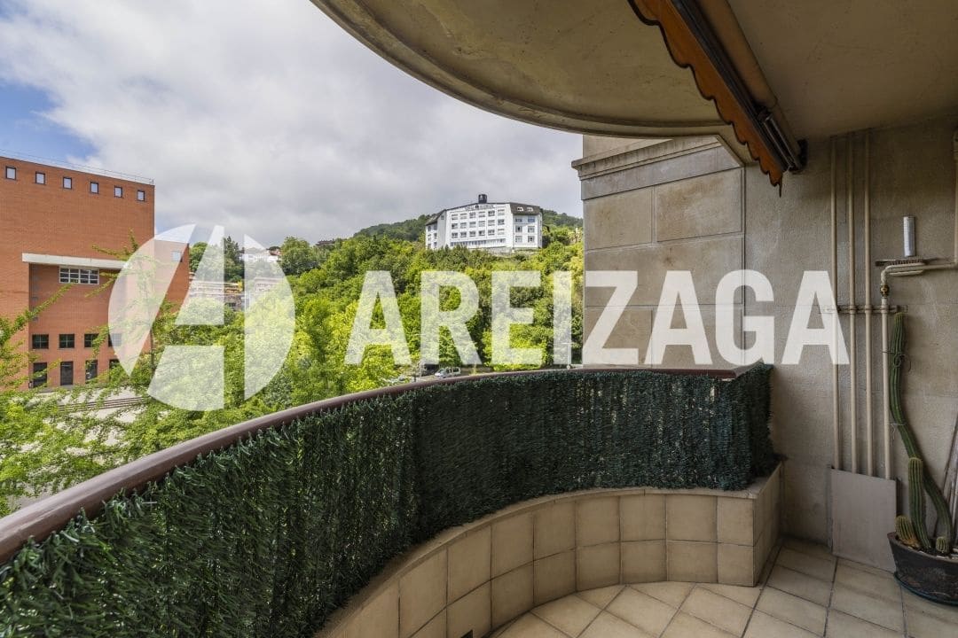 3 bedroom Flat for sale in Donostia-San Sebastian - € 1,250,000 (Ref: 9206109)
