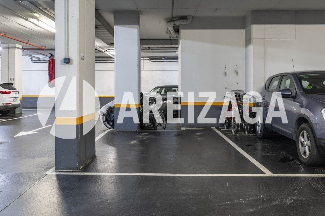 3 bedroom Flat for sale in Donostia-San Sebastian - € 1,250,000 (Ref: 9206109)