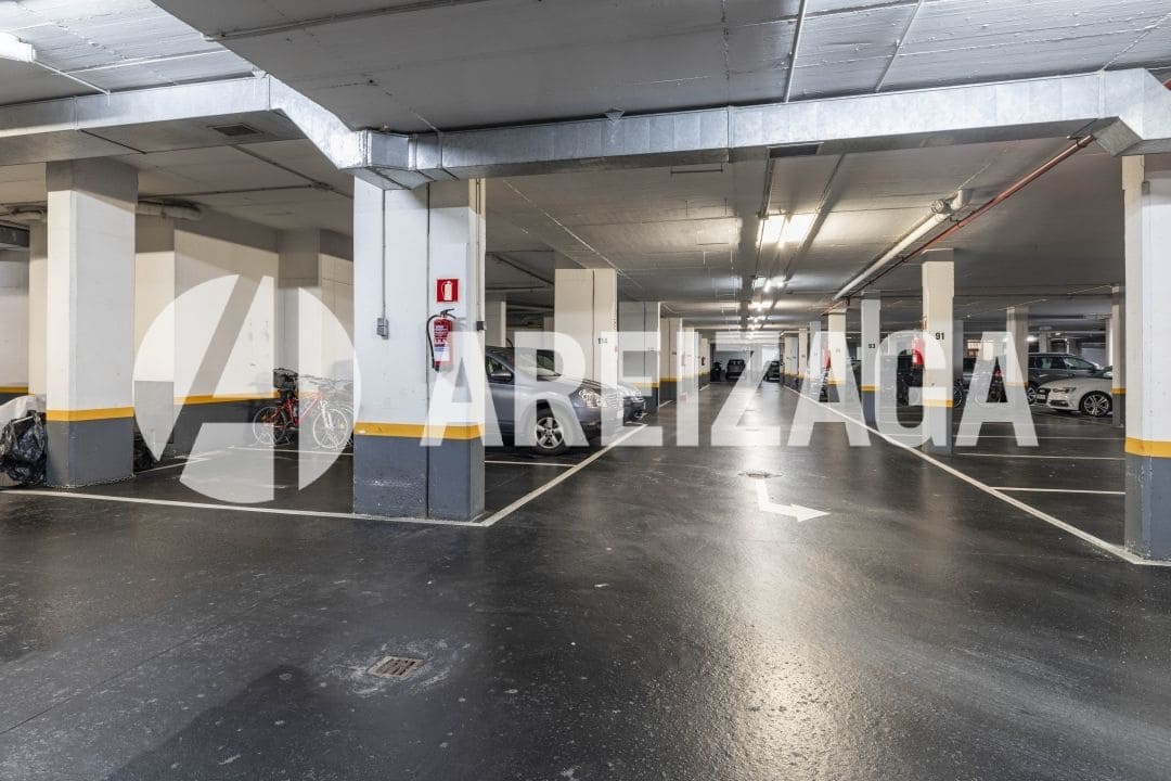 3 bedroom Flat for sale in Donostia-San Sebastian - € 1,250,000 (Ref: 9206109)