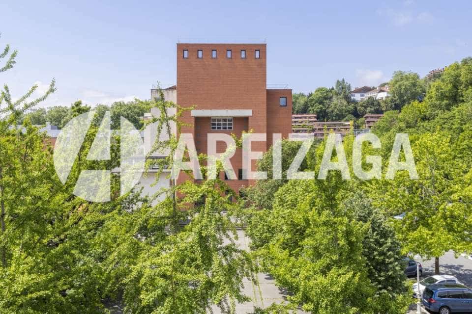 3 bedroom Flat for sale in Donostia-San Sebastian - € 1,250,000 (Ref: 9206109)