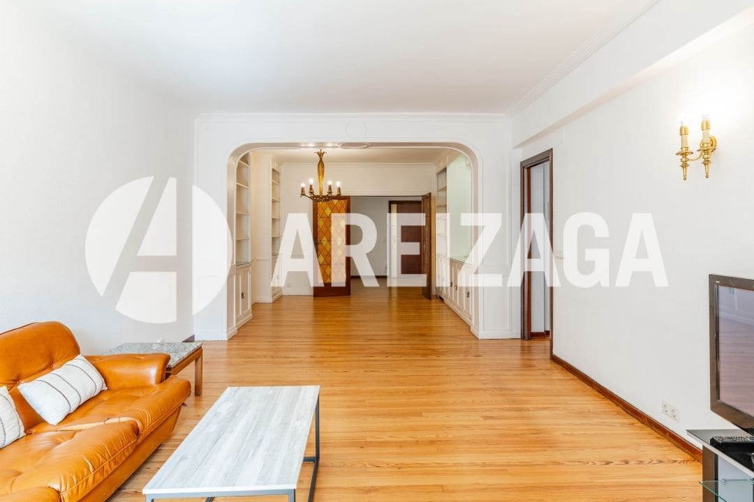 4 sovrum Lägenhet till salu i Donostia-San Sebastian - 875 000 € (Ref: 9207705)