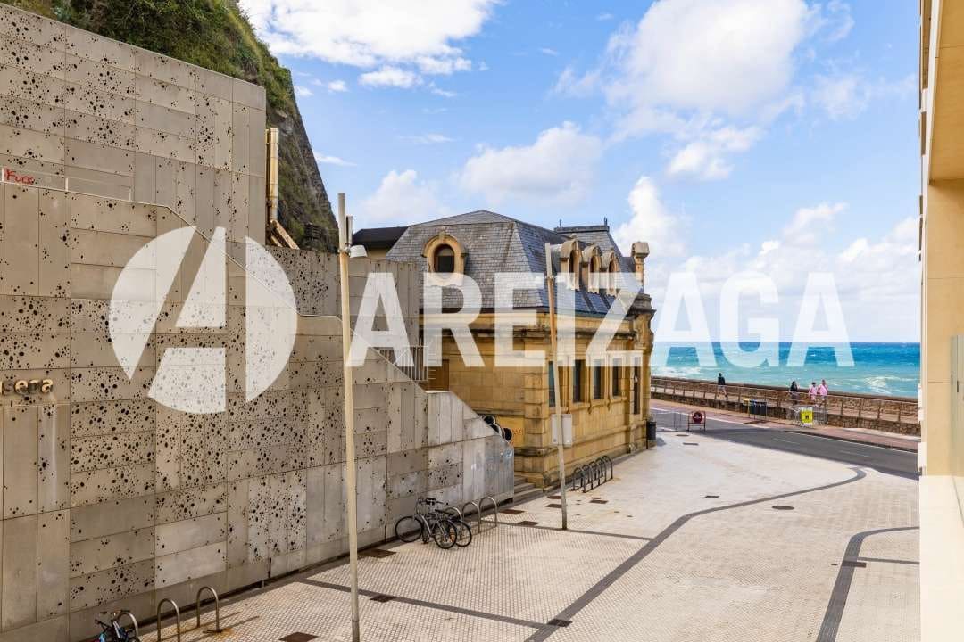 4 sovrum Lägenhet till salu i Donostia-San Sebastian - 875 000 € (Ref: 9207705)