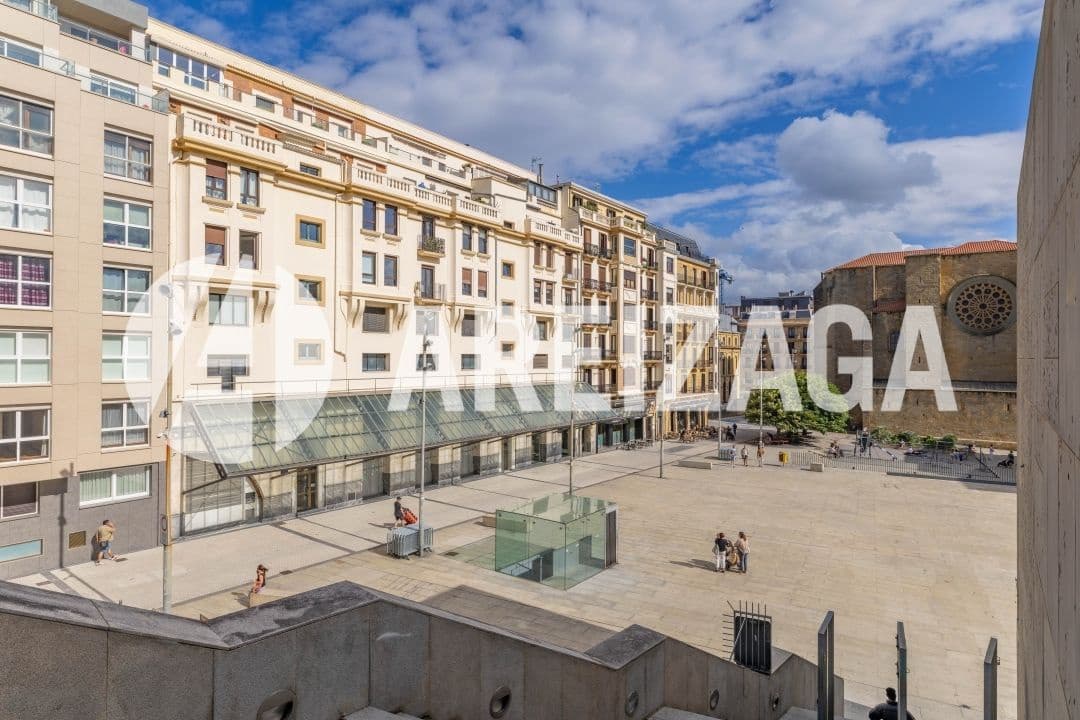 4 sovrum Lägenhet till salu i Donostia-San Sebastian - 875 000 € (Ref: 9207705)
