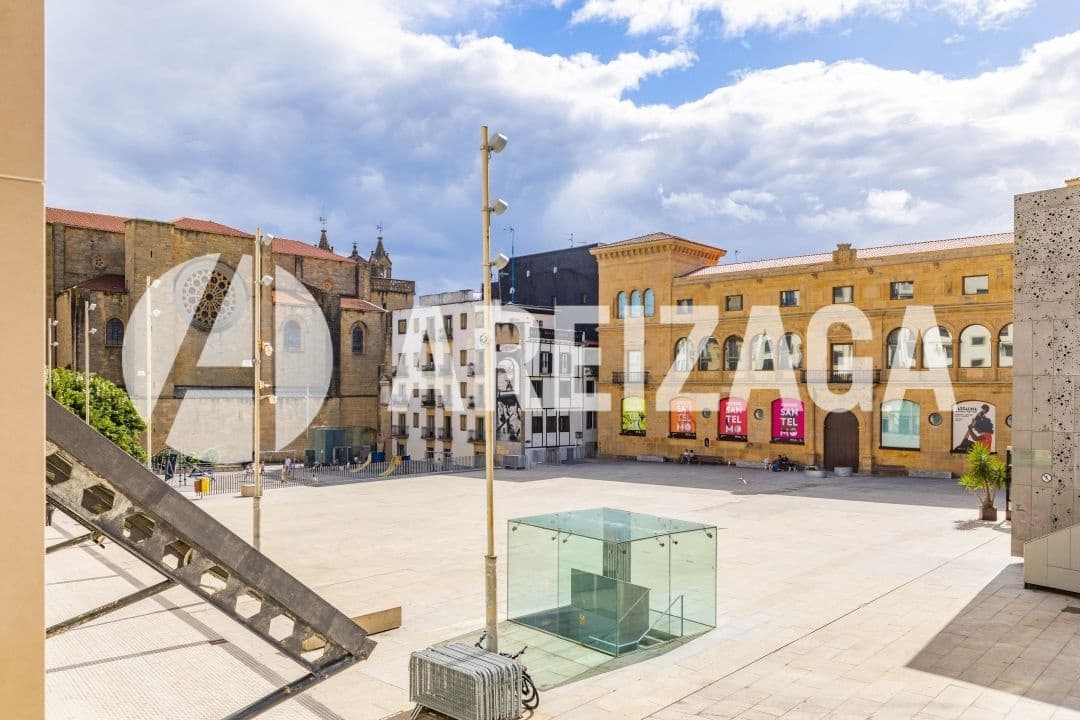 4 sovrum Lägenhet till salu i Donostia-San Sebastian - 875 000 € (Ref: 9207705)