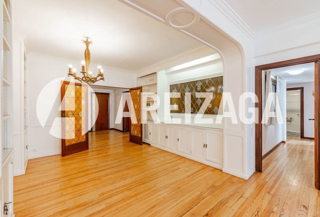 4 sovrum Lägenhet till salu i Donostia-San Sebastian - 875 000 € (Ref: 9207705)
