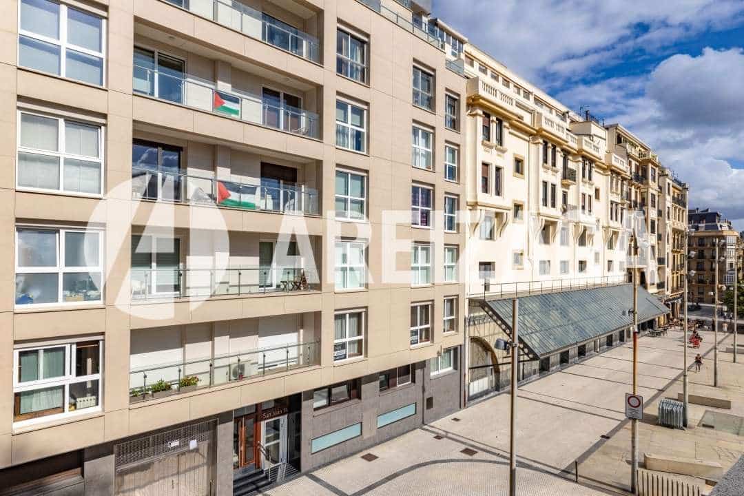 4 sovrum Lägenhet till salu i Donostia-San Sebastian - 875 000 € (Ref: 9207705)