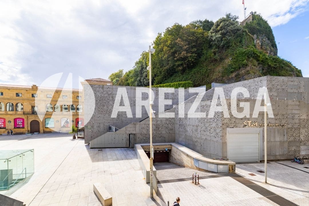 4 sovrum Lägenhet till salu i Donostia-San Sebastian - 875 000 € (Ref: 9207705)