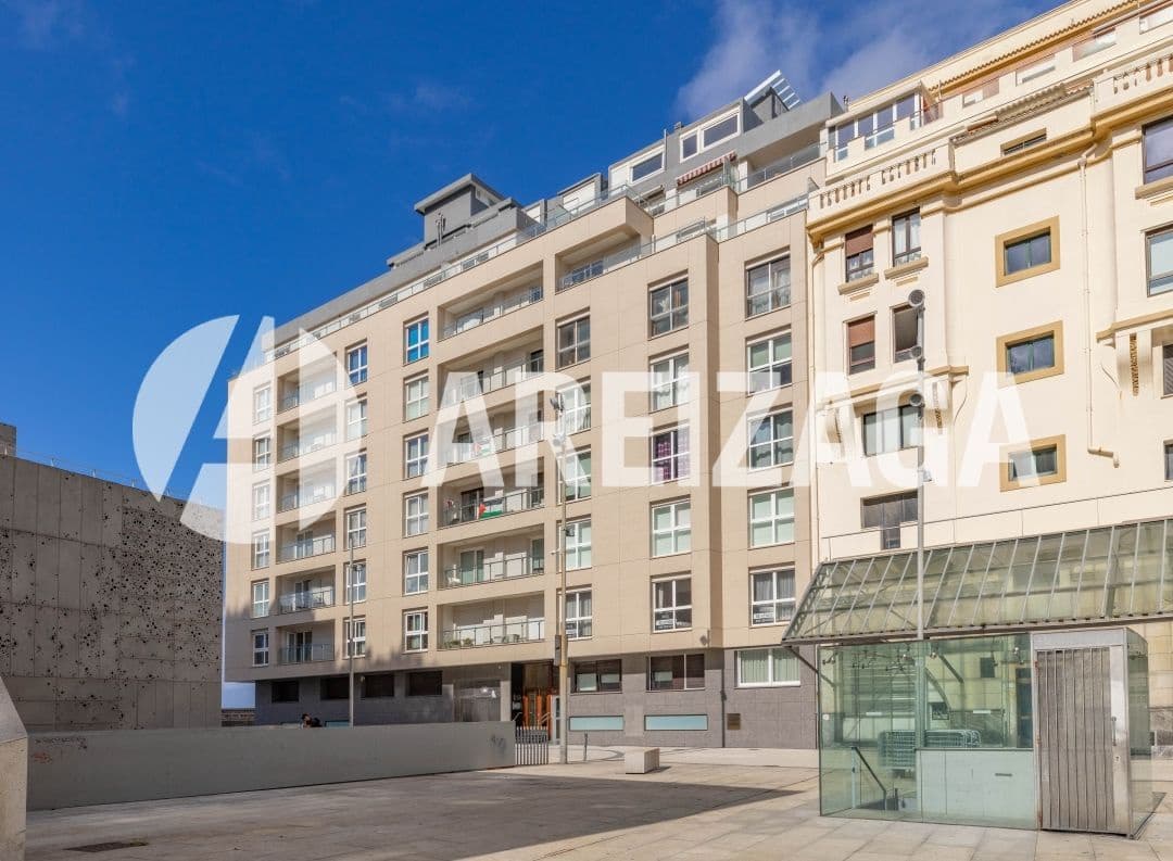 4 sovrum Lägenhet till salu i Donostia-San Sebastian - 875 000 € (Ref: 9207705)