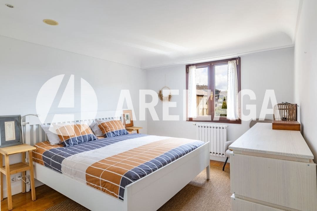 4 soveværelse Penthouse til salg i Donostia-San Sebastian - € 550.000 (Ref: 9245742)