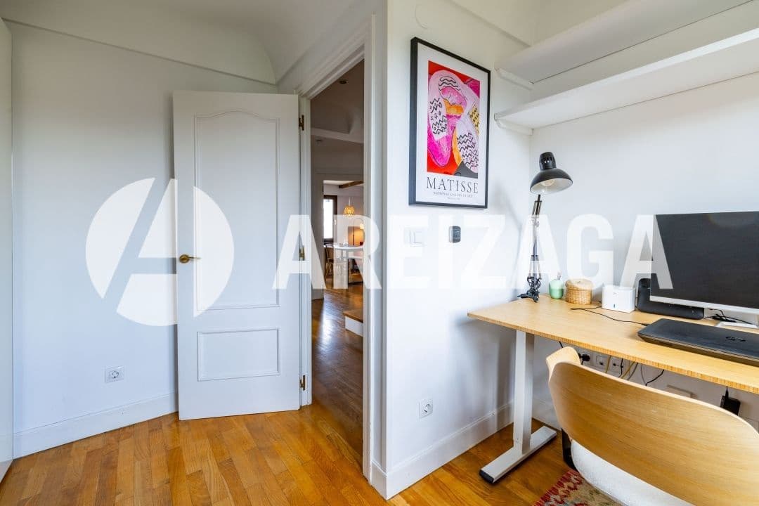 4 soveværelse Penthouse til salg i Donostia-San Sebastian - € 550.000 (Ref: 9245742)
