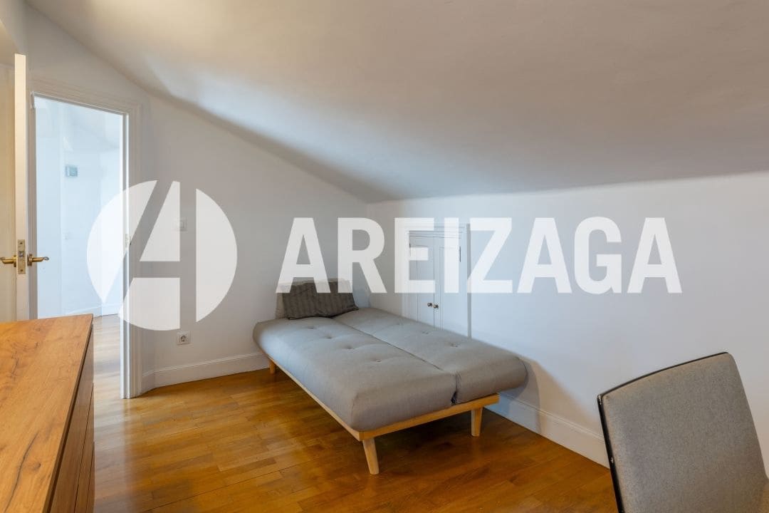 4 soveværelse Penthouse til salg i Donostia-San Sebastian - € 550.000 (Ref: 9245742)