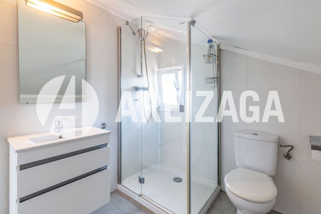 4 soveværelse Penthouse til salg i Donostia-San Sebastian - € 550.000 (Ref: 9245742)