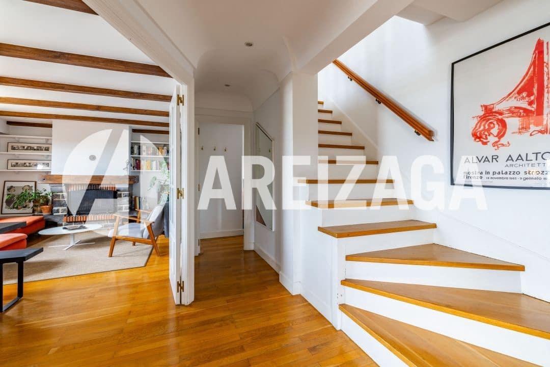 4 soveværelse Penthouse til salg i Donostia-San Sebastian - € 550.000 (Ref: 9245742)