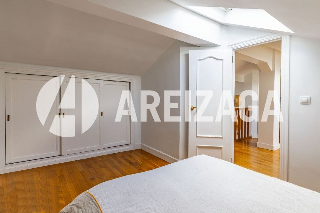 4 soveværelse Penthouse til salg i Donostia-San Sebastian - € 550.000 (Ref: 9245742)