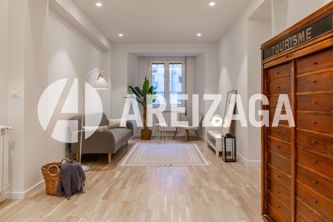 3 soveværelse Lejlighed til salg i Donostia-San Sebastian - € 595.000 (Ref: 9261873)