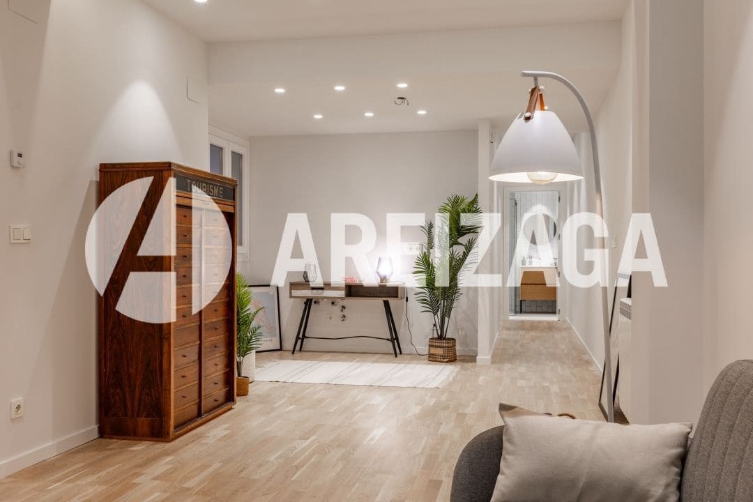 3 soveværelse Lejlighed til salg i Donostia-San Sebastian - € 595.000 (Ref: 9261873)