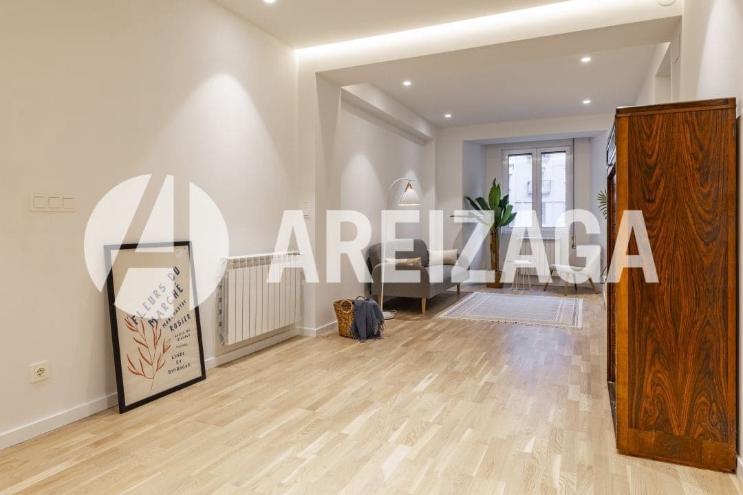 3 soveværelse Lejlighed til salg i Donostia-San Sebastian - € 595.000 (Ref: 9261873)