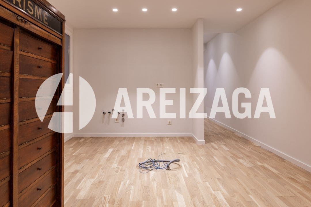 3 soveværelse Lejlighed til salg i Donostia-San Sebastian - € 595.000 (Ref: 9261873)