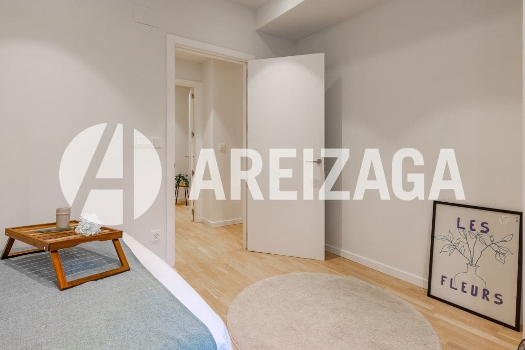 3 soveværelse Lejlighed til salg i Donostia-San Sebastian - € 595.000 (Ref: 9261873)