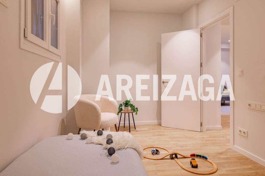 3 soveværelse Lejlighed til salg i Donostia-San Sebastian - € 595.000 (Ref: 9261873)