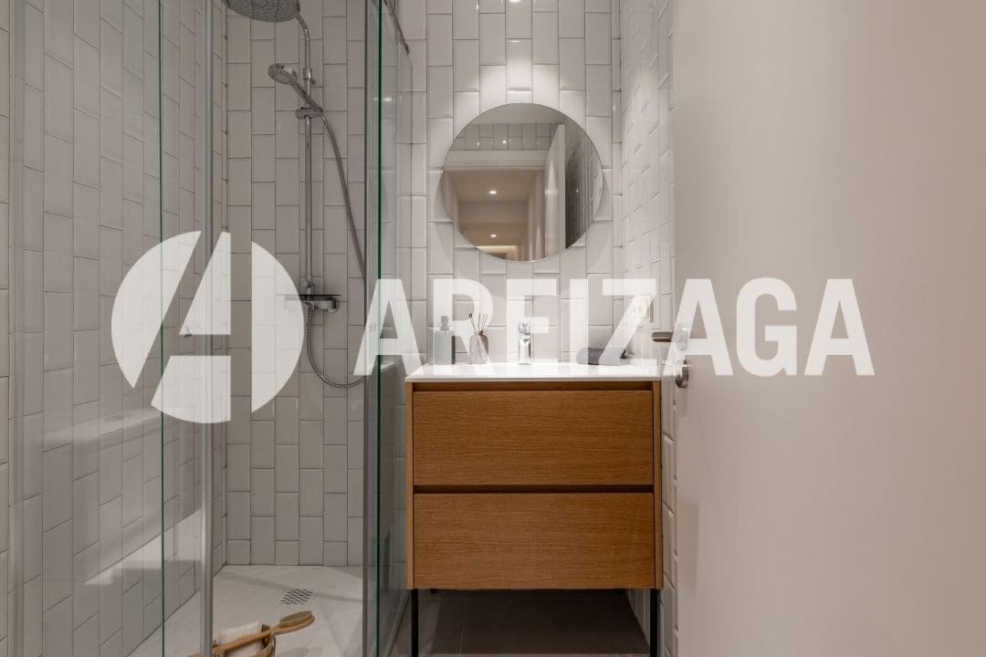 3 soveværelse Lejlighed til salg i Donostia-San Sebastian - € 595.000 (Ref: 9261873)