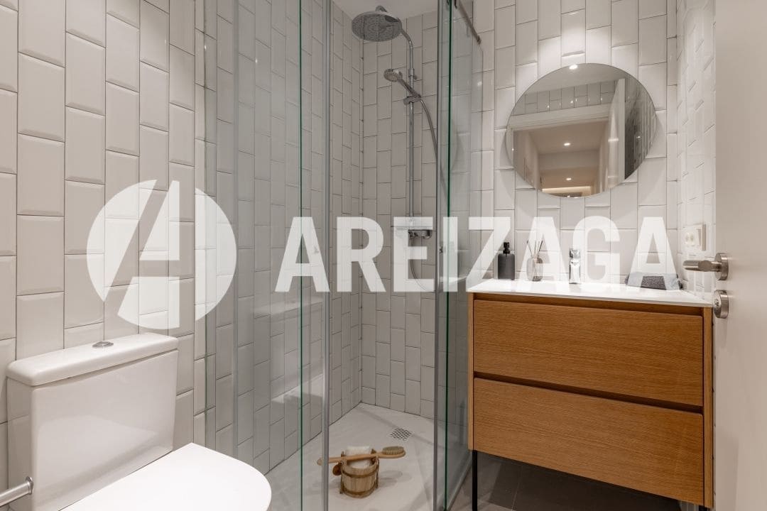 3 soveværelse Lejlighed til salg i Donostia-San Sebastian - € 595.000 (Ref: 9261873)