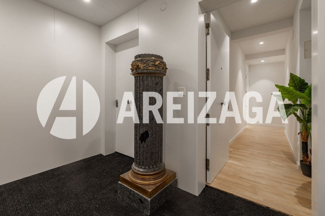 3 soveværelse Lejlighed til salg i Donostia-San Sebastian - € 595.000 (Ref: 9261873)