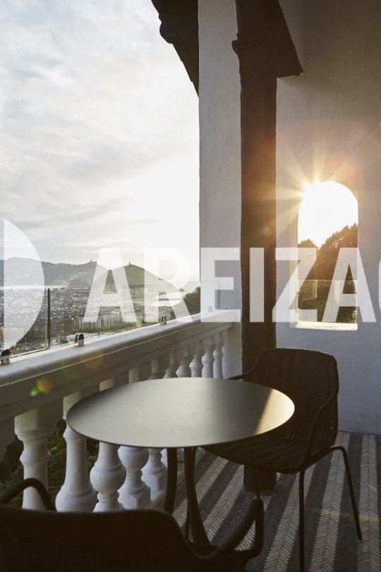 9 soveværelse Hotel til salg i Donostia-San Sebastian med swimmingpool - € 3.450.000 (Ref: 9274691)