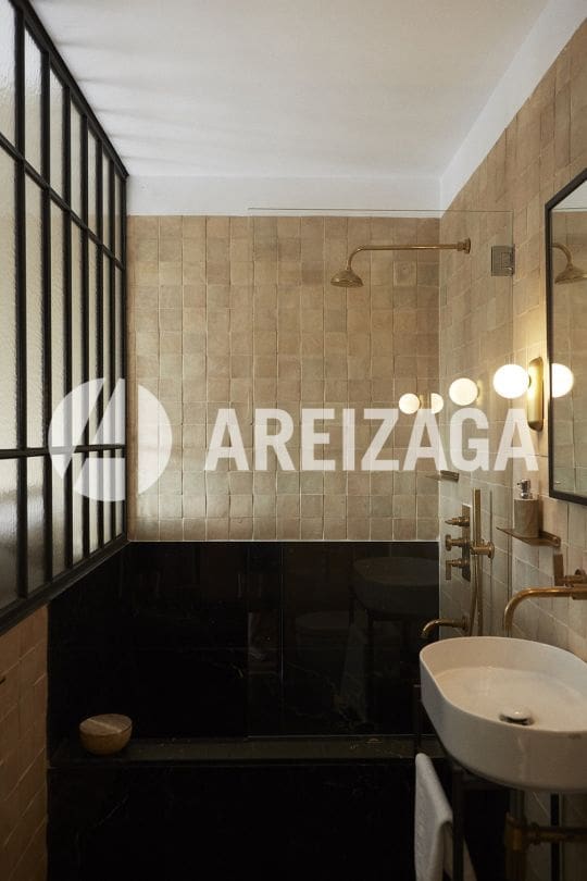 9 soveværelse Hotel til salg i Donostia-San Sebastian med swimmingpool - € 3.450.000 (Ref: 9274691)